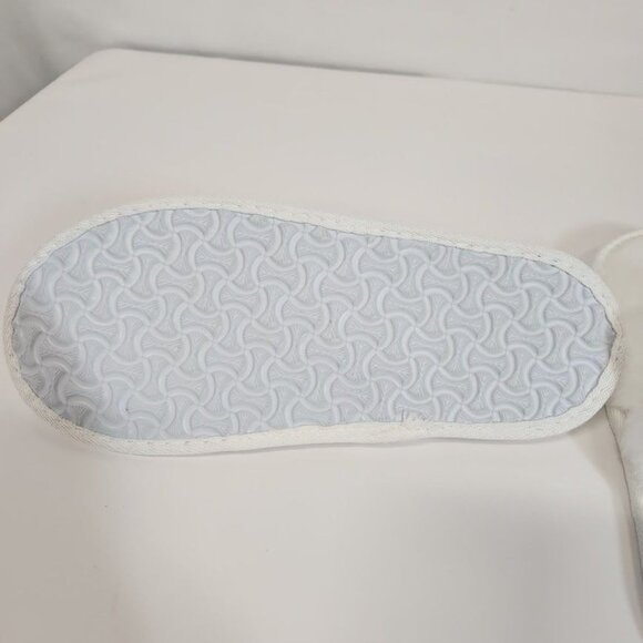 Miss to Mrs. Bride to Be‎ Spa Slippers in White - One Size Fits Most - Picture 6 of 8